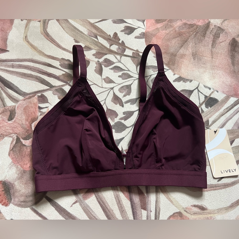 Lively Busty Bralette - Size 2